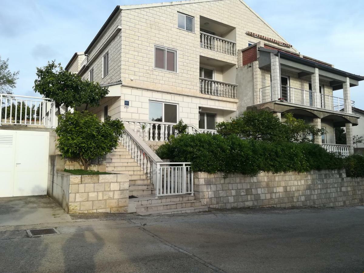 The Piano Apartment Zavalatica Exterior foto